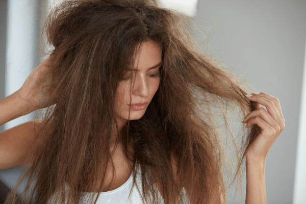 How does hard water affect hair